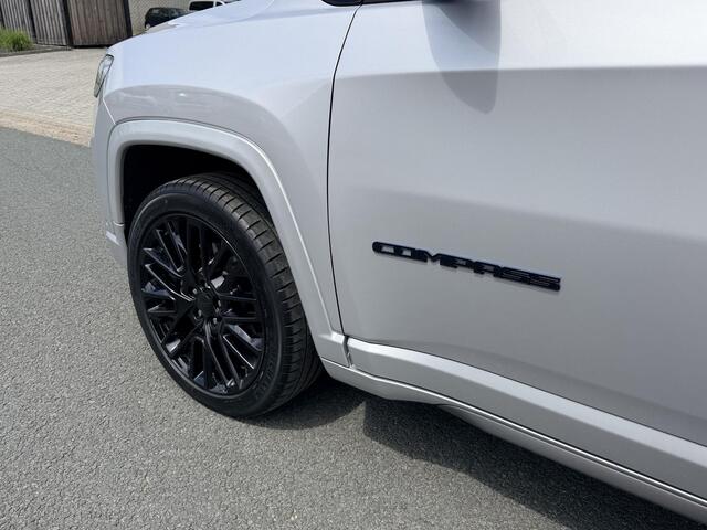 Jeep COMPASS 4xe 240pk PHEV PanooLederoAlpine
