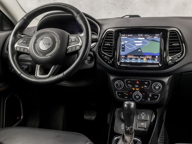 Jeep COMPASS 1.4 MultiAir 4x4 Sport 170Pk Automaat (NAVIGATIE, CAMERA, TREKHAAK, BEATS AUDIO, SPORTSTOELEN, TREKHAAK, GETINT GLAS, CRUISE, NIEUWSTAAT)