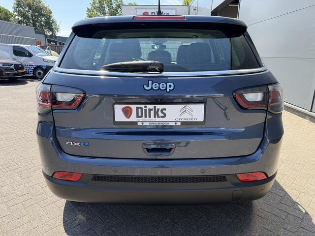 Jeep COMPASS 4xe 190 Plug-in Hybrid Electric Altitude (Elektrische Klep - Keyless Entry - LED - Automatische Airco - Camera - Navigatie - Apple Carplay - 4WD - Adaptieve Cruise Controle)