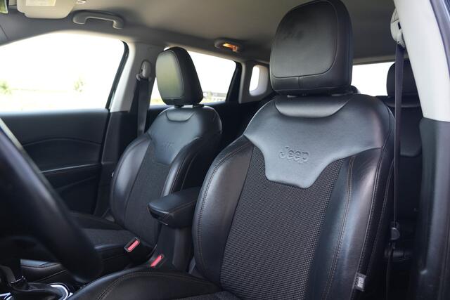 Jeep COMPASS 1.4 MultiAir Limited 4x4 170pk Navigatie/Camera/AdaptieveCruiseControl