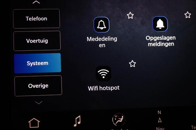 Jeep COMPASS 4xe 240 Plug-in Hybrid Electric S | WRAP ZWART | WINTER PACK | PANORAMADAK | STUURVERWARMING | DAB | APPLE | CAMERA