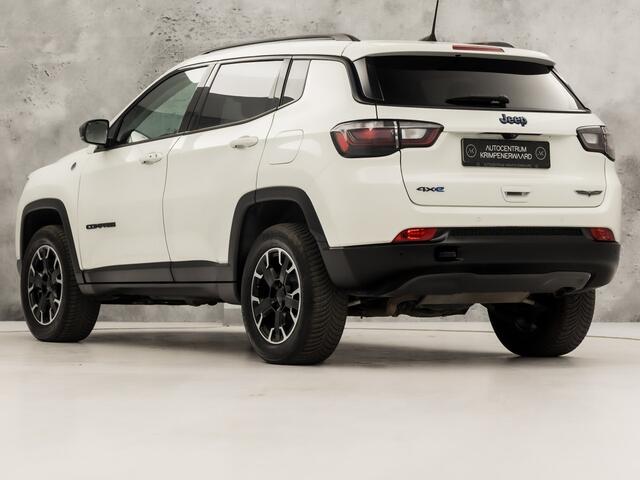 Jeep COMPASS 4xe 240 Plug-in Hybrid Electric Trailhawk 240Pk Automaat (PANORAMADAK, VIRTUAL COCKPIT, APPLE CARPLAY, GROOT NAVI, LEDER, CAMERA, SPORTSTOELEN, GETINT GLAS, ADAPTIVE CRUISE, NIEUWSTAAT)