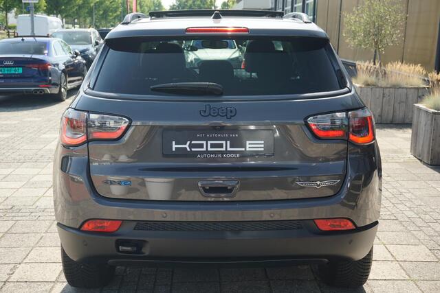 Jeep COMPASS 4xe 240 Plug-in Hybrid Electric Trailhawk | PANO | LED