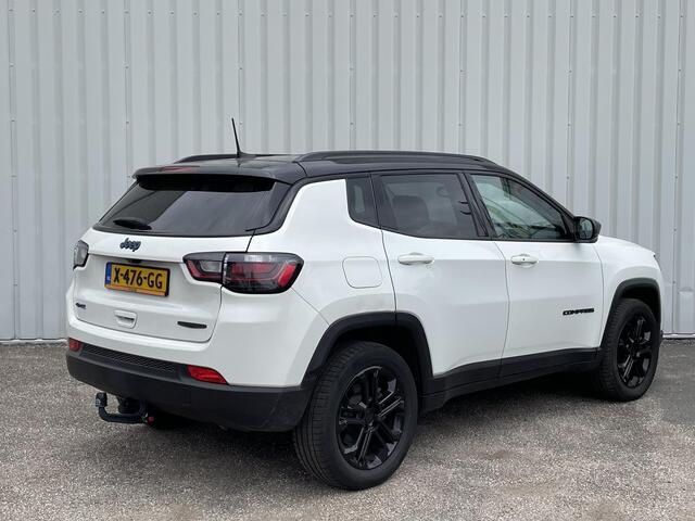 Jeep COMPASS 4xe 190 Plug-in Hybrid Electric Night Eagle | Trekhaak | Stoel- & Stuurverwarming | Apple Carplay & Android Auto