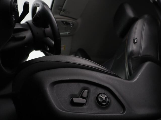 Jeep COMPASS 1.4 MultiAir Opening Edition 4x4 | Leder | Trekhaak | Stuur/stoel verwarming | Memory | Cruise control | Climate control | Bluetooth | Beats audio | 19''