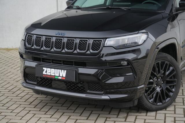 Jeep COMPASS 4xe 240 PK Hybrid S | Leder | Pano | Navi | Winter | Cam | 19"