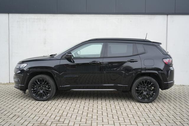 Jeep COMPASS 4xe 240 PK Hybrid S | Leder | Pano | Navi | Winter | Cam | 19"