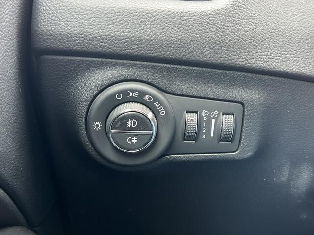 Jeep COMPASS 1.4 MultiAir Longitude | Nieuw Binnen! | Camera | Clima | Cruise