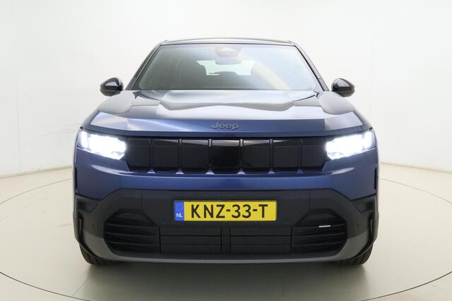 Jeep COMPASS Altitude 74 kWh | DEMO | Speciale 8 jaar garantie | Navigatie | Climate control | Stoel & Stuurverwarming | Keyless | Zwart dak
