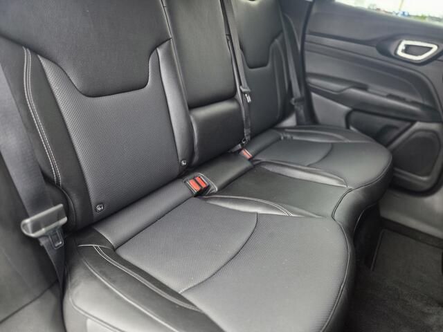 Jeep COMPASS 4xe 240 Plug-in Hybrid Electric Summit | Apple-Android | Parkeercamera | Stoelventilatie