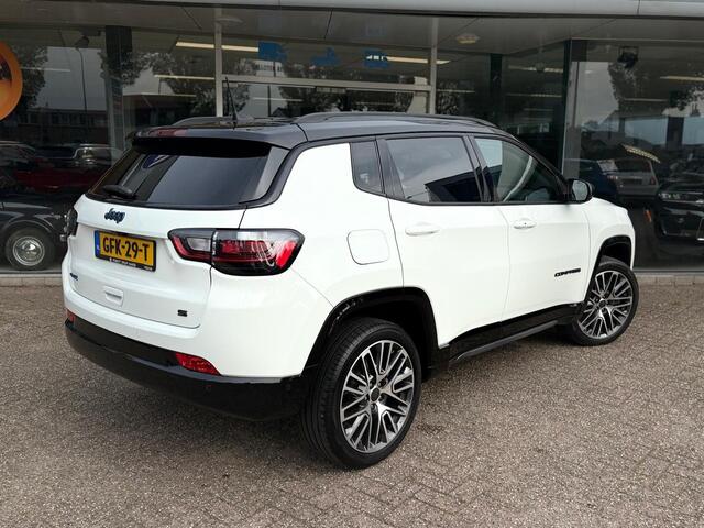 Jeep COMPASS 4xe 240 Plug-in Hybrid Electric Summit | Apple-Android | Parkeercamera | Leder bekleding