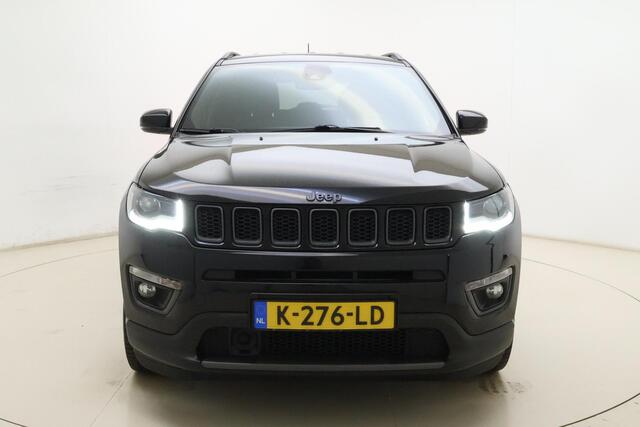 Jeep COMPASS 4xe 240 Plug-in Hybrid Electric S Automaat | Lederen bekleding | Trekhaak | Camera | Keyless | Lichtmetalen velgen black | Climate control