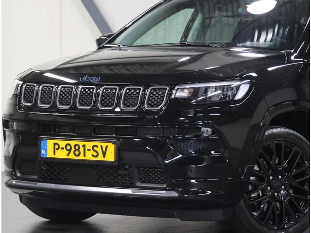 Jeep COMPASS 240PK Plug-in Hybrid S | 1ste eigenaar | AppleCarplay/AndroidAuto | Winterpack | Camera | Adaptief Cruise Control | LEER | Navigatie | Keyless | LED lampen | Electrische klep | AUTOMAAT | Isofix | Privacy Glass | Parkeersensoren |