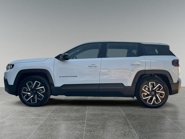 Jeep COMPASS Altitude 74kWh 213pk | MEGADEAL |UIT VOORRAAD LEVERBAAR | 500KM WLTP | WARMTEPOMP | NAVI | CARPLAY | ELEKTR. KOFFERKLEP | 360 CAMERA'S | DODEHOEKBEW.