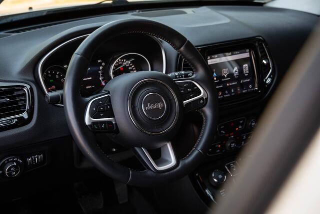 Jeep COMPASS 1.4 MultiAir Opening Edition 4x4 , Achteruitrijcamera, Stoel/stuurverwarming, Beats audio,