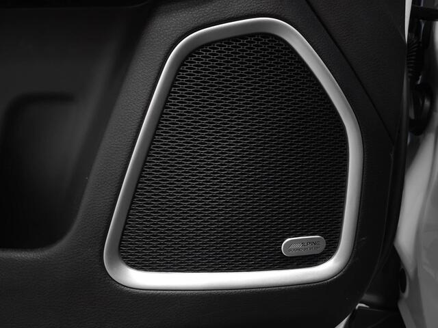 Jeep COMPASS 4xe 240 PHEV S | Trekhaak | Panoramadak | Alpine Sound | Leer | Memory |