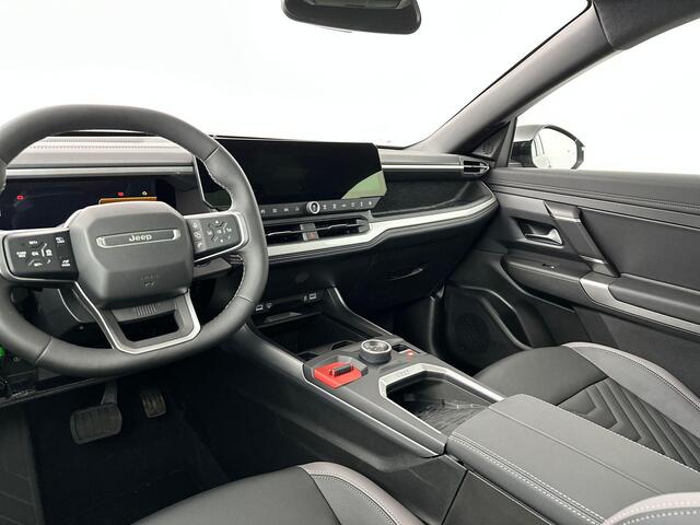 Jeep COMPASS 1.2 e-Hybrid First Edition | Camera rondom | Navigatie | Stoel&Stuur Verwarming | Massagefunctie Voorstoelen | Stoel Ventilatie | Adaptive Cruise Control | Parkeersensoren Voor&Achter 2 + 6 Jaar Speciale Garantie!