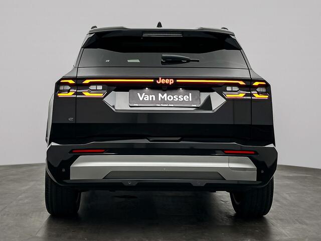 Jeep COMPASS 1.6 e-Hybrid Plug-In First Edition | Navigatie | Stoel & Stuur Verwarming | PANO | 360 graden camera | Verbeterde Audio | Apple Carplay&Android Auto | Tot 8 jaar garantie!