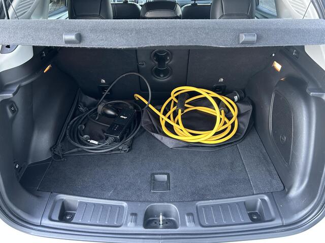 Jeep COMPASS 4xe 240 Plug-in Hybrid Electric S (Hoge Instap) | Navigatie | Camera | Climate Control |