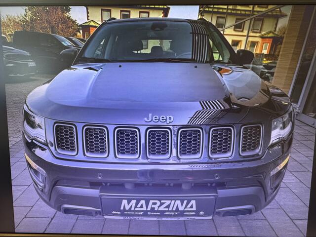 Jeep COMPASS 4xe 240 Plug-in Hybrid Electric Trailhawk | Pano | Leer | 1ste Eign. | Trekhaak |