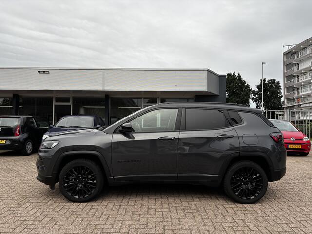 Jeep COMPASS 4xe 190 Plug-in Hybrid Electric Night Eagle Navi 19"lm Acamera Nap