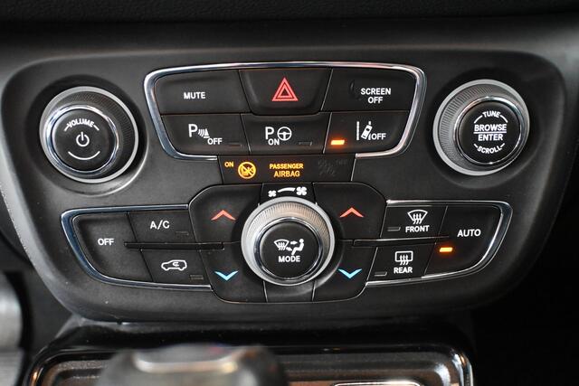 Jeep COMPASS 1.3T Limited Automaat Nap! Navigatie Cruise PDC Clima Xenon Stoel / Stuurverwarming 1e Eigenaar! Inruil Mogelijk!