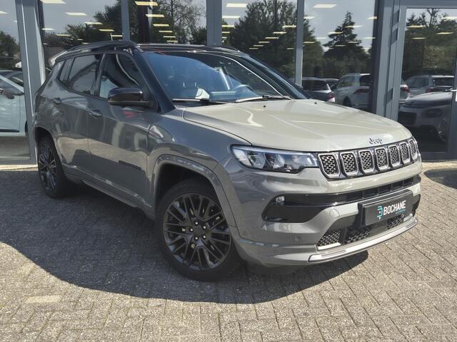 Jeep COMPASS 4xe 240 Plug-in Hybrid Electric S | Navigatie | Leder | All-Season banden |