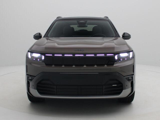 Jeep COMPASS First Edition 74 kWh | Direct Leverbaar | Panoramdak Gratis | NAVI | Stoelverwarming + Stoelventilatie |