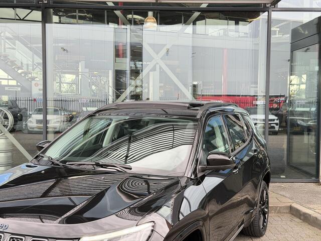 Jeep COMPASS 4xe 240 Plug-in Hybrid Electric S | Memoryseats | Panoramadak | 360 camera