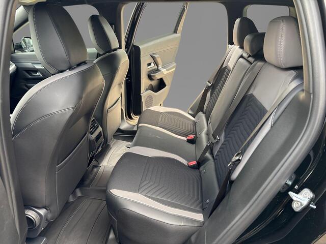 Jeep COMPASS 1.2 e-Hybrid First Edition | Climate Control | LMV 18"| Parkeersensoren | Camera 2 + 6 jaar speciale Garantie! |