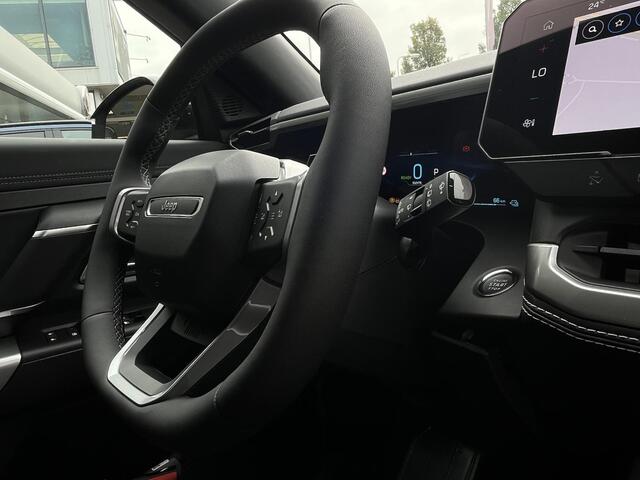 Jeep COMPASS 1.6 e-Hybrid Plug-In Summit | Adaptive cruise control | Massage stoelen | Apple/Android