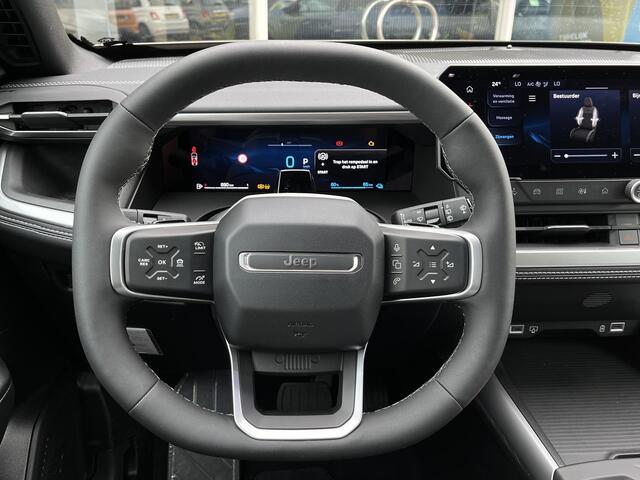 Jeep COMPASS 1.6 e-Hybrid Plug-In Summit | Adaptive cruise control | Massage stoelen | Apple/Android