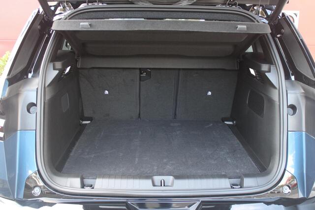 Jeep COMPASS 1.2 145PK e-Hybrid FIRST EDITION | PANORAMADAK: TWEEDELIG PANORAMISCH SCHUIF-/KANTELDAK | PREMIUM PACK: FOCAL PREMIUM AUDIO/STOELMASSAGE VÓÓR/STOELVENTILATIE VÓÓR/ELEKTRISCH VERSTELBARE VOORSTOELEN MET GEHEUGENFUNCTIE/GLANZEND ZWART GESPOTEN BUMPERS | CONVENIENCE PACK: 360° CAMERA /PARKEERSENSOREN VÓÓR, ACHTER & ZIJDELINGS/BLIND SPOT MONITORING/PEDAALVERWARMINGSPREVENTIE | PACIFIC BLUE | LED MATRIX KOPLAMPEN | 18" LICHTMETALEN VELGEN | VERLICHTE 7-SLEUFS GRILL | PRIVACY GLASS | STOEL/STUUR VERWARMING | VERWARMBARE VOORRUITRAND |SFEERVERLICHTING | ELEKTRISCH BEDIENBARE ACHTERKLEP | DRAADLOZE TELEFOONLADER | NAVIGATIE | DRAADLOZE APPLE CARPLAY/ANDROID AUTO | ADAPTIVE CRUISE CONTROL | KEYLESS ENTRY/START |