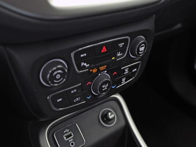 Jeep COMPASS 1.4 MultiAir Sport (NAVIGATIE, CAMERA, LEDER, SPORTSTOELEN, CRUISE, PARKEERSENSOREN, NIEUWSTAAT) – foto 9