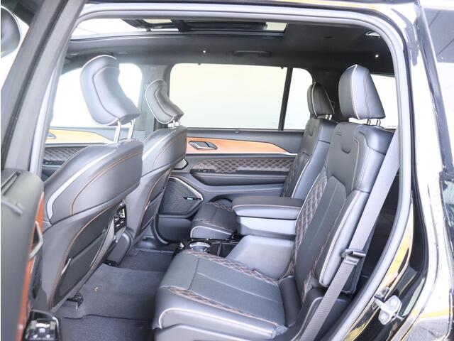 Jeep GRAND CHEROKEE L 5,7 V8 Summit | Luchtvering | 6 Persoons | Stoel Massage |