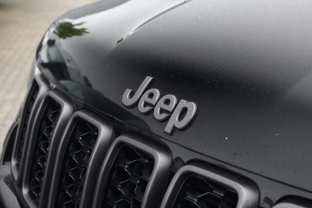 Jeep GRAND CHEROKEE S 3.0CRD 250pk VAN | Climate | Adap. Cruise | Panoramadak | Camera | | Lease 788,- p/m