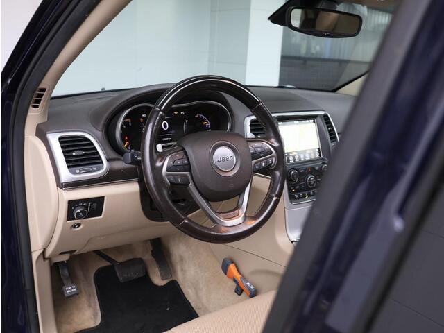 Jeep GRAND CHEROKEE 3.0 CRD Summit | Pano-dak | Navi | Luchtvering |
