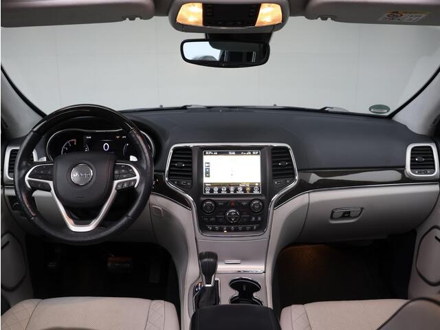 Jeep GRAND CHEROKEE 3.0 CRD Summit | Panorama-dak | Luchtvering | Trekhaak |