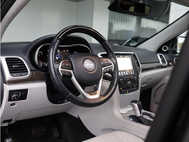 Jeep GRAND CHEROKEE 3.0 CRD Summit | Panorama-dak | Luchtvering | Trekhaak |