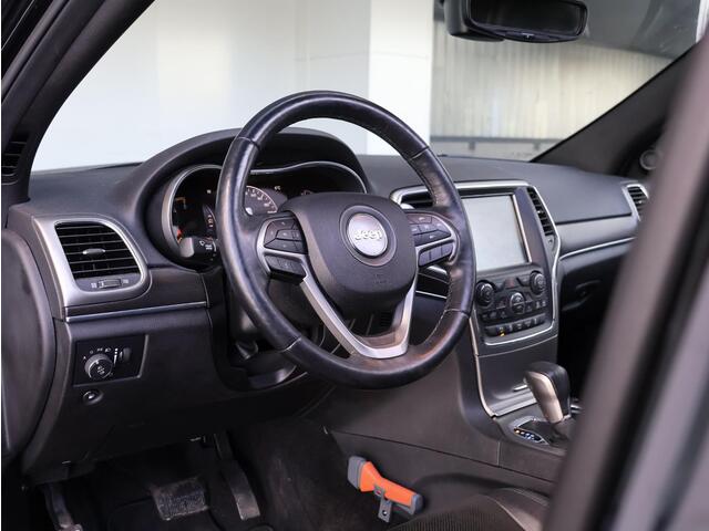 Jeep GRAND CHEROKEE 3.0 CRD Overland | Grijs kenteken | Panoramadak | Stoel&Stuurverwarming |