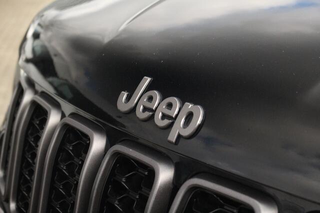 Jeep GRAND CHEROKEE S 3.0CRD 250pk VAN | Climate | Adap. Cruise | Panoramadak | Camera | Lease 753,- p/m