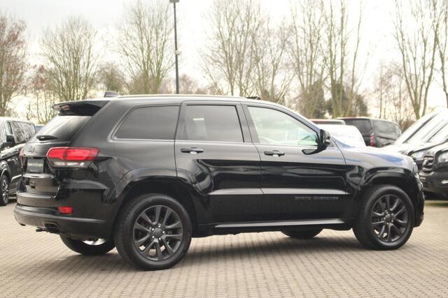 Jeep GRAND CHEROKEE S 3.0CRD 250pk VAN | Climate | Adap. Cruise | Panoramadak | Camera | Lease 753,- p/m
