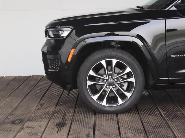 Jeep GRAND CHEROKEE 3.6 Overland | Geel Kenteken | Massage | Luchtvering | Pano | Passenger screen | ACC | Stoel- & stuurverwarming | Stoel vent. |