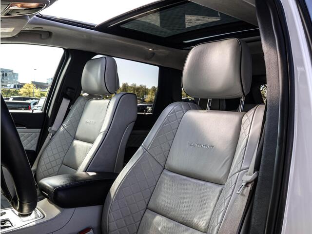 Jeep GRAND CHEROKEE 5.7 Summit