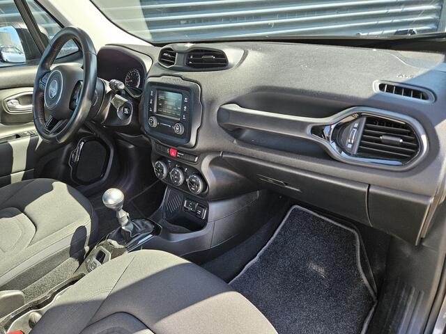 Jeep RENEGADE 1.6 E-Torq Night Eagle II 39225km | Trekhaak Afneembaar | Keyless | Navi Full Map | 18"L.M | Cruise Control | Uconnect | Climate Control |
