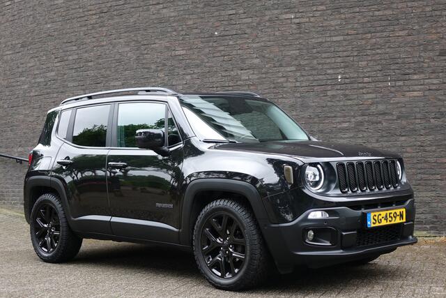 Jeep RENEGADE 1.4 MultiAir AUTOMAAT Limited Black Edition 18" Zwart/zwart Prachtige auto