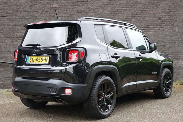 Jeep RENEGADE 1.4 MultiAir AUTOMAAT Limited Black Edition 18" Zwart/zwart Prachtige auto