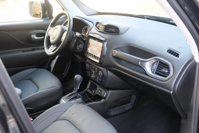 Jeep RENEGADE 1.5T e-Hybrid 130pk Aut. S | Navi | Climate | Adaptive Cruise | Full LED | Camera | PDC | Winter Pack