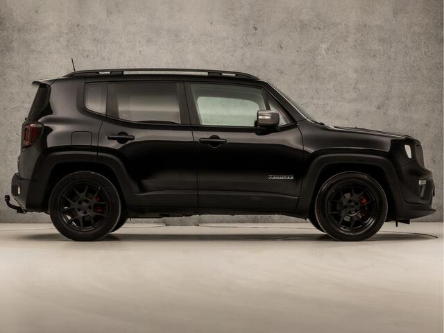 Jeep RENEGADE 1.0T-e Black Sport (APPLE CARPLAY, CAMERA, TREKHAAK, GETINT GLAS, SPORTSTOELEN, LED KOPLAMPEN, CRUISE, NIEUWE APK, NIEUWSTAAT)