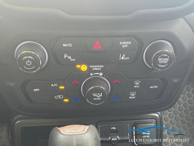 Jeep RENEGADE 1.3T DDCT Longitude, AUTOMAAT, 150 pk, PDC, navi, clima, cruise NL-dealerauto